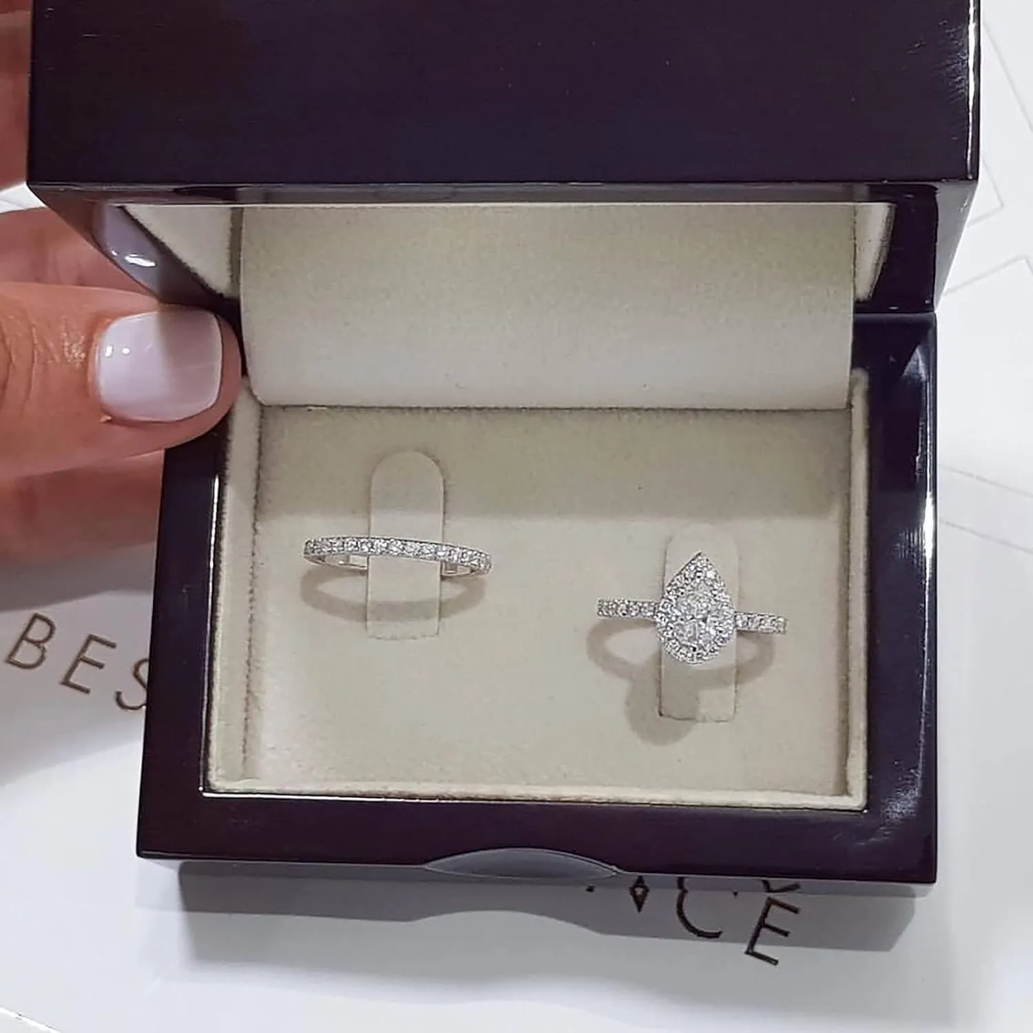 Sparkling Teardrop Ring in Sterling Silver Wedding Engagement Rings Pear Cut Cubic Zirconia CZ Ring Set for Women