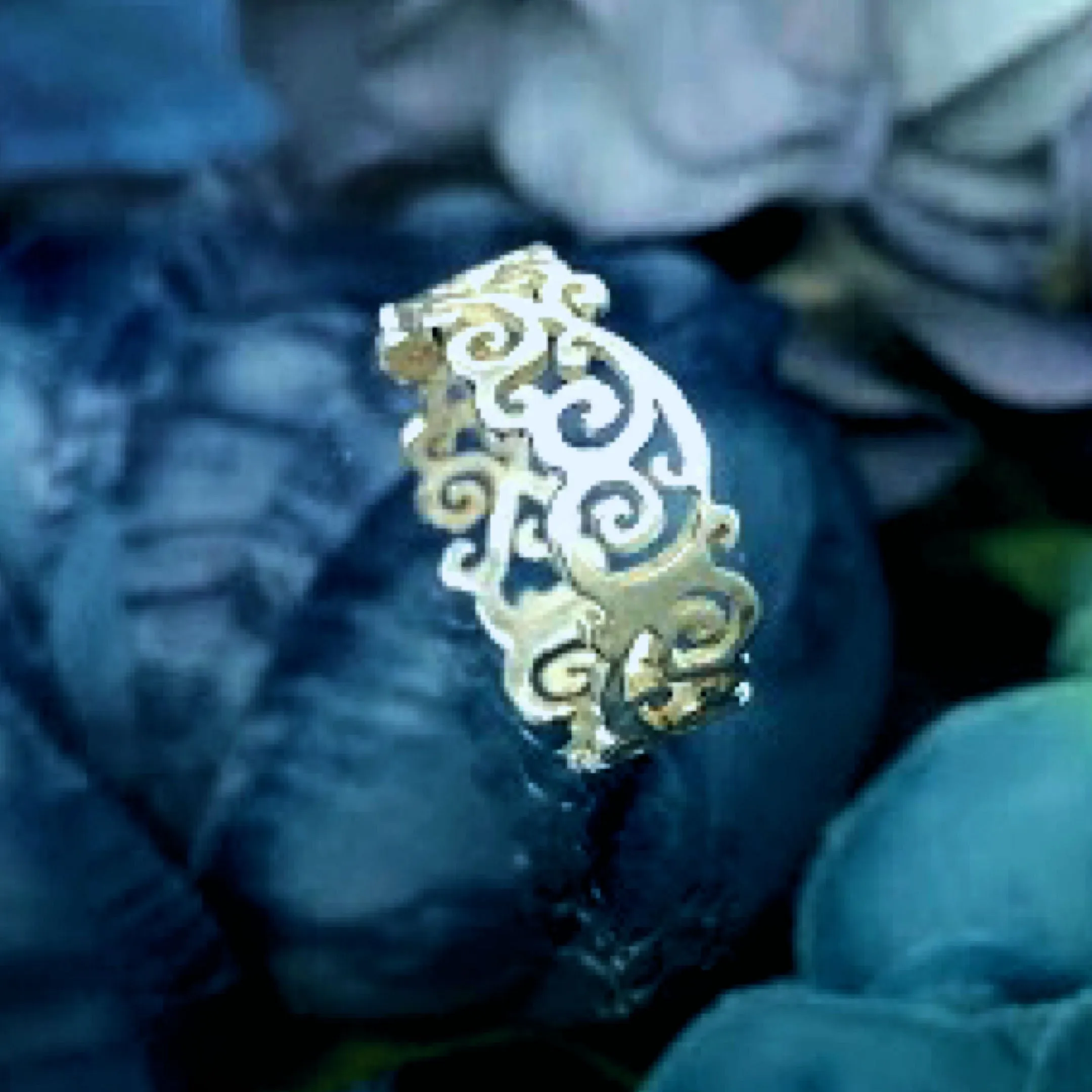 Sterling Silver Scroll Filigree Spinner Ring by Iron Alchemy